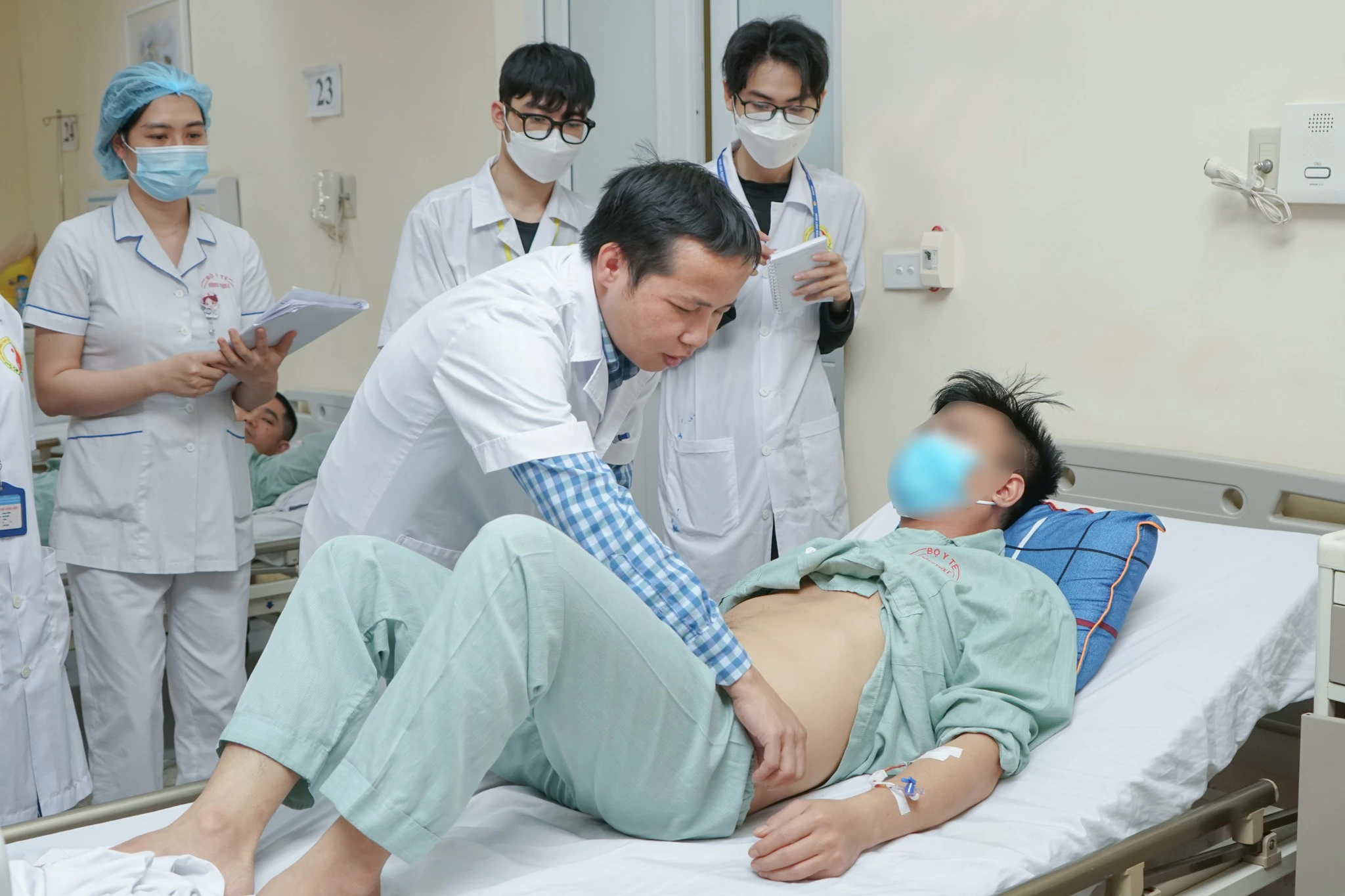 Người đàn ông bất ngờ phát hiện có 4 quả thận ở Bệnh viện E