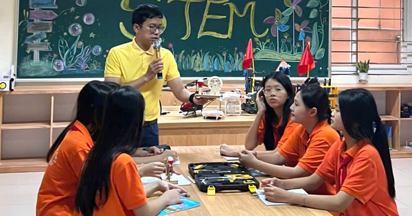 Sửa đổi lộ trình nâng chuẩn, bảo đảm quyền lợi giáo viên