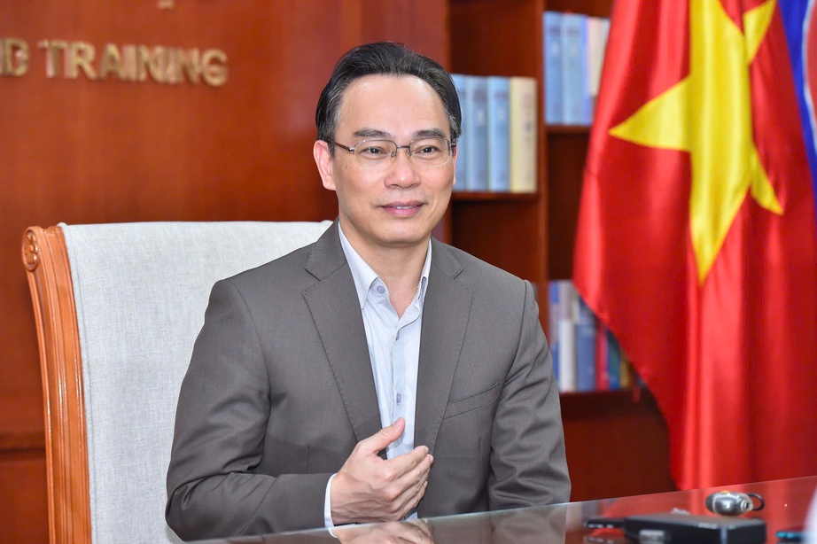 Thủ tướng giao Quyền Bộ trưởng Bộ Giáo dục và Đào tạo cho ông Hoàng Minh Sơn